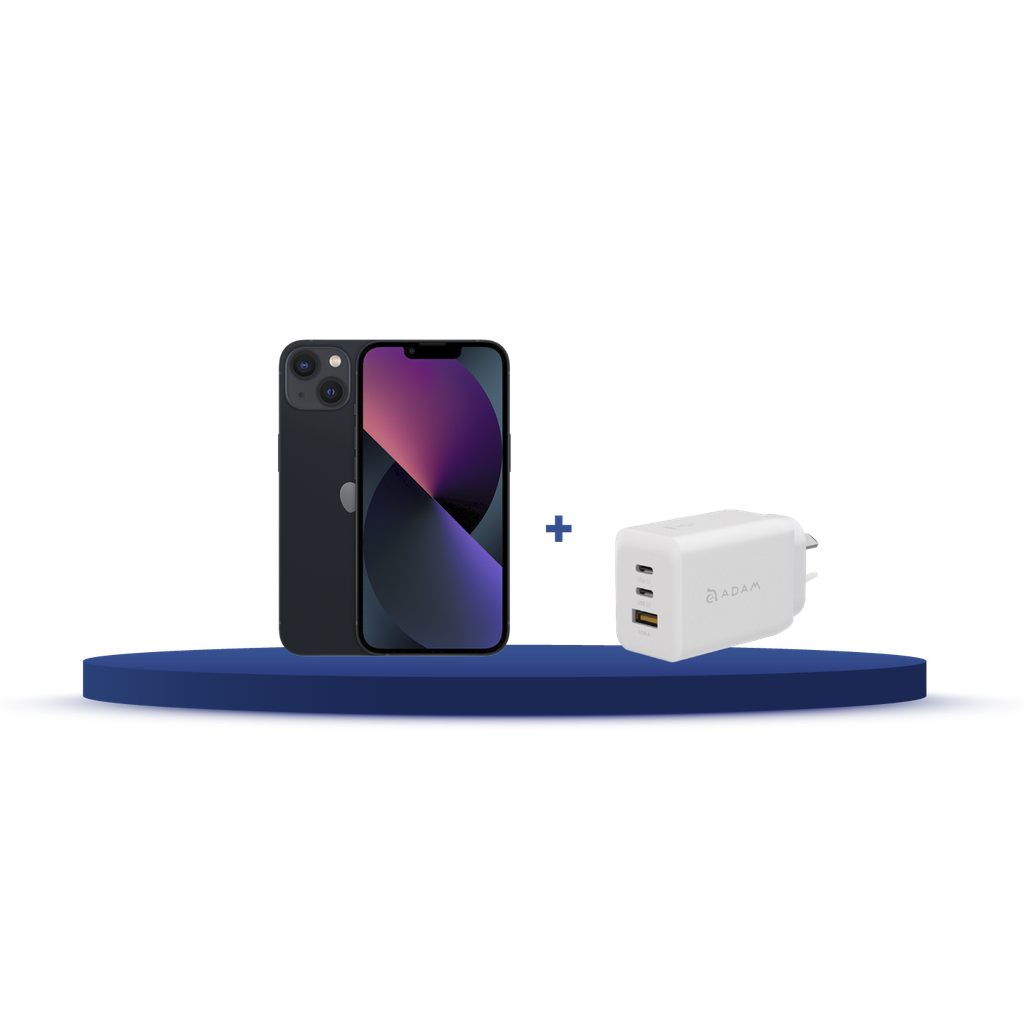 iPhone 13 128GB (MLPF3LZ/A) + Cargador Adam Elements X65 (APAADX65ARWH)